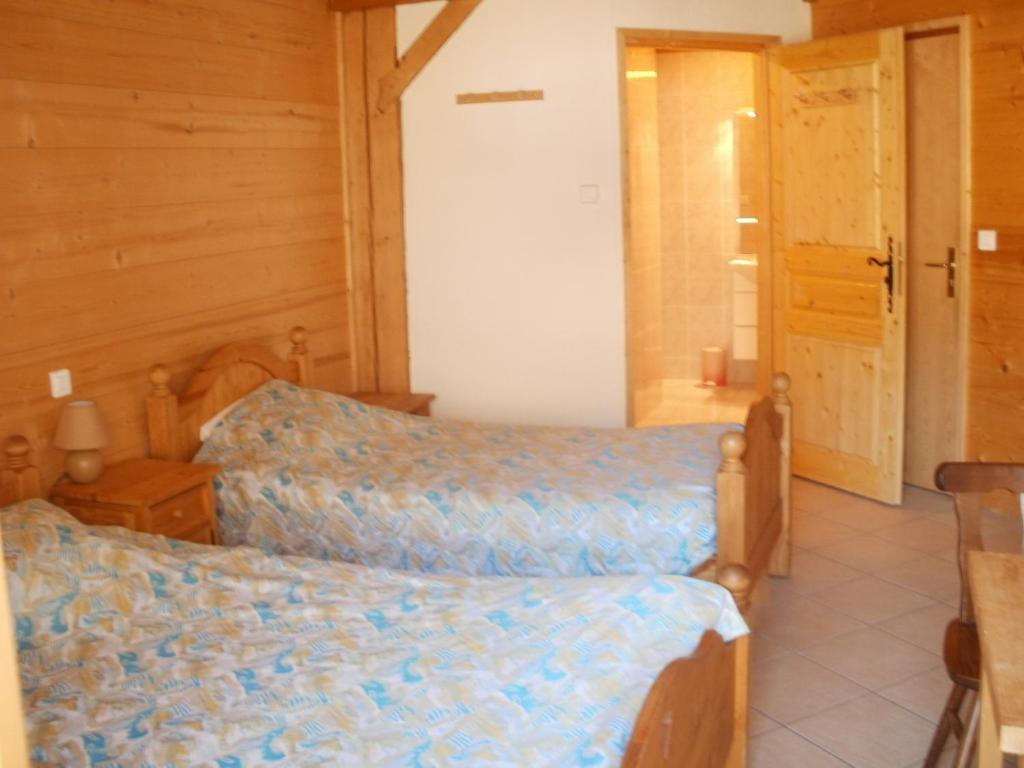 Chambre D'Hote La Petite Bergerie Ла-Шапель-д'Абонданс Номер фото
